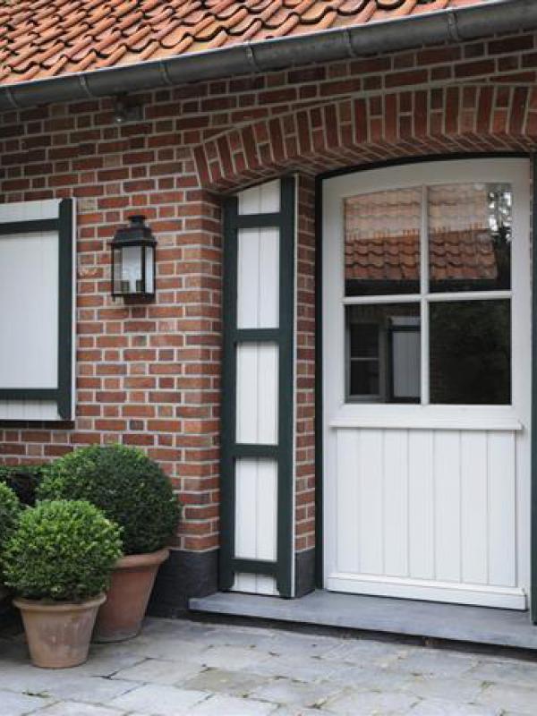 Deur in hout